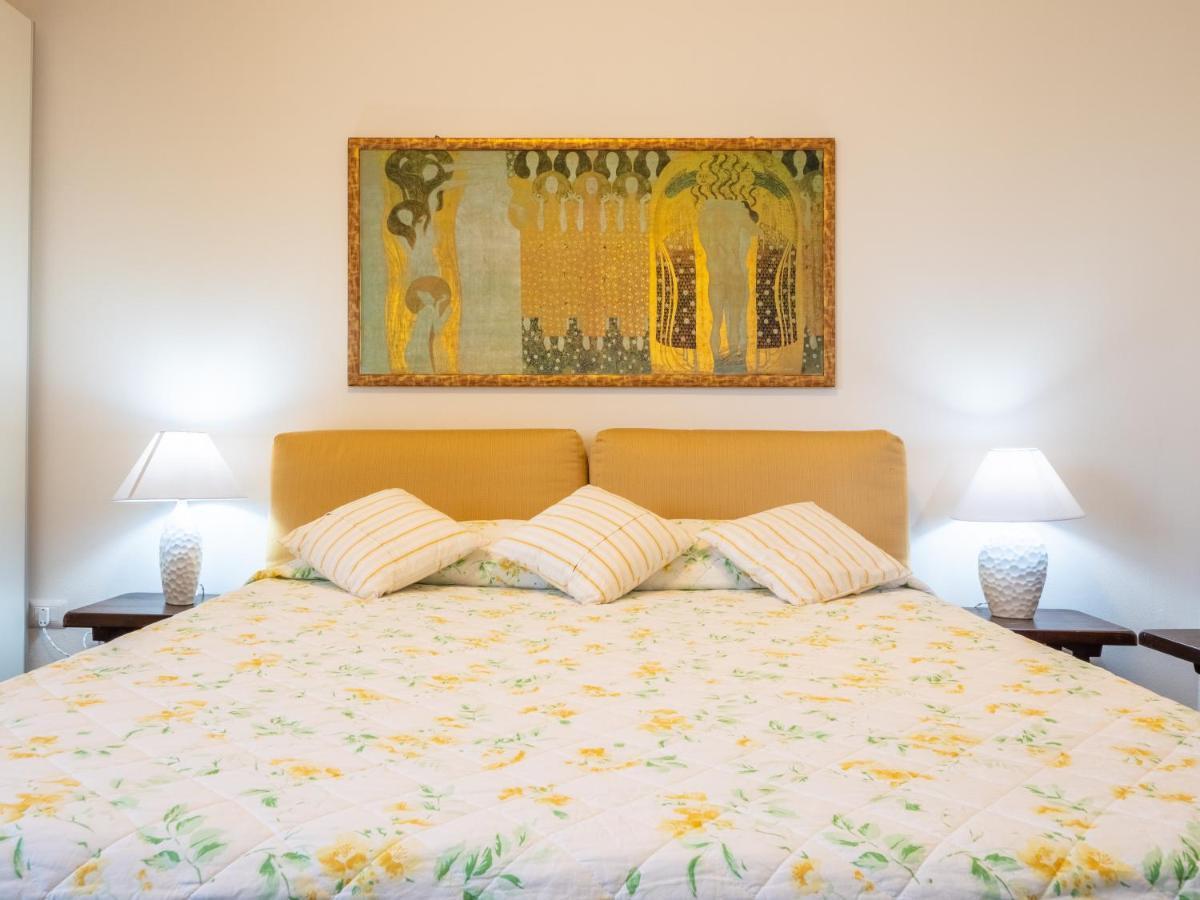 B&B Le Bouganville Capoterra Exterior photo
